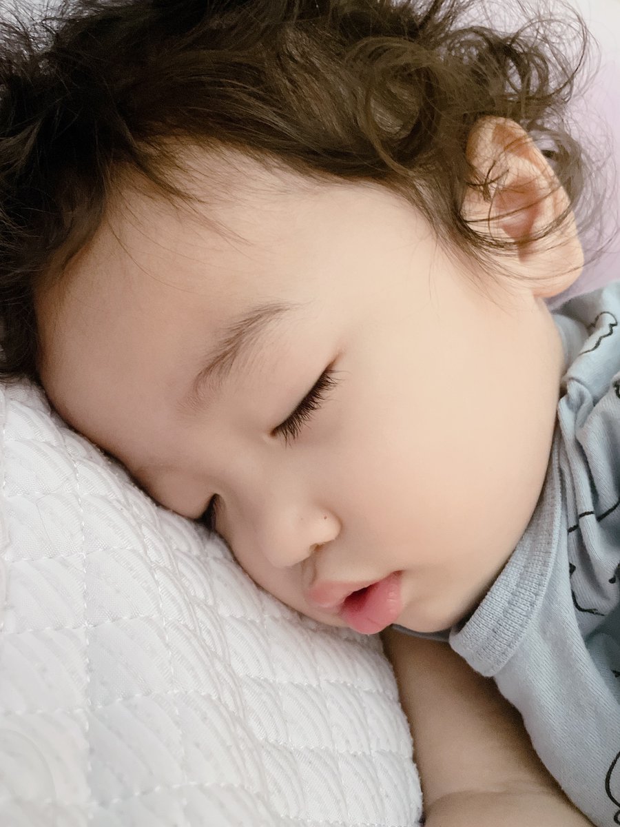 今日はセガレと2人きりー やっと昼寝してくれたぜ！今から男のハイパー