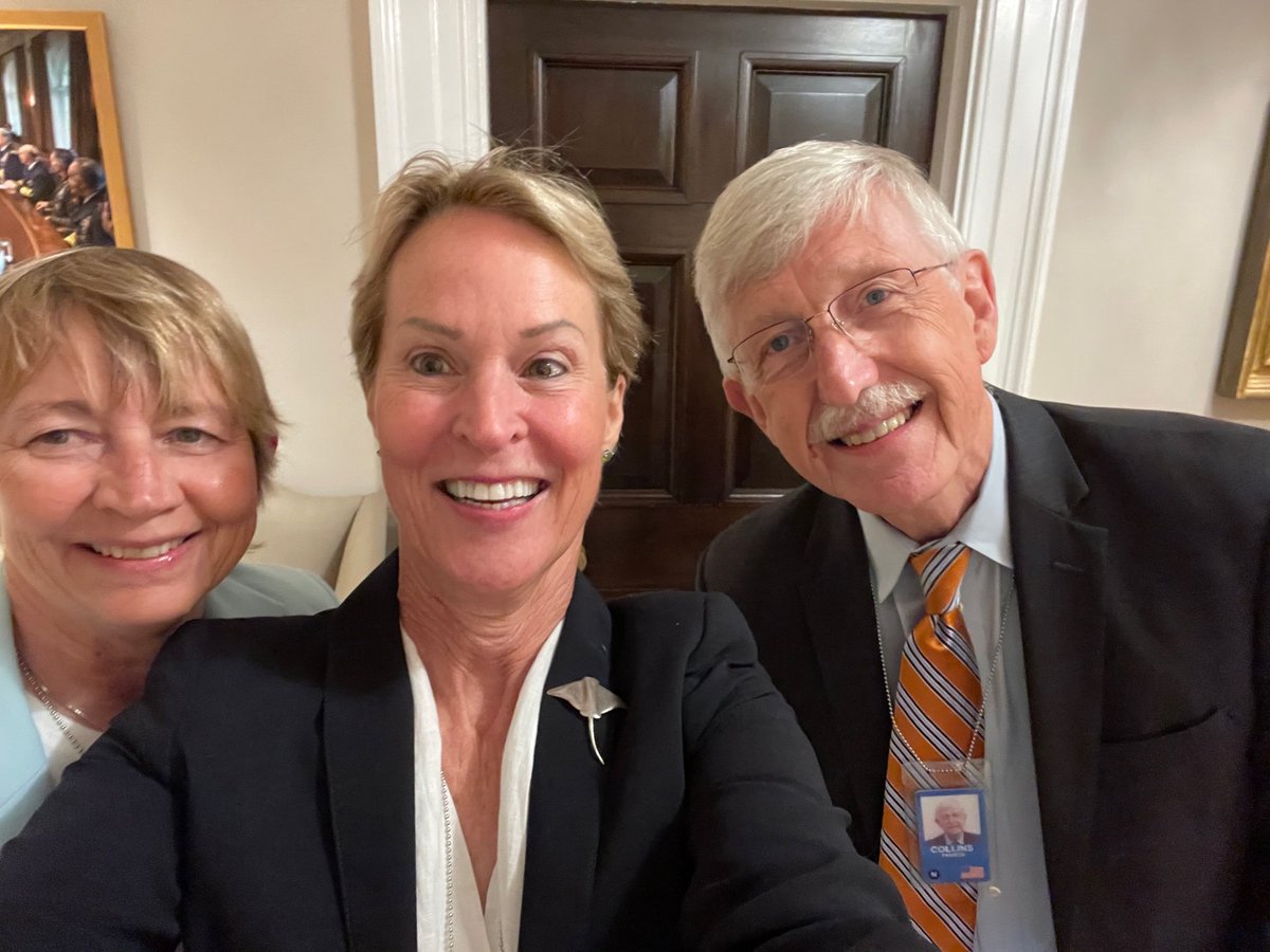 Outside the Oval Office with <a href="/francesarnold/">Frances Arnold</a> and Francis Collins waiting to brief <a href="/POTUS/">President Donald J. Trump</a>.  A cheer emerges then a chant: "#CHIPS! #CHIPS! #CHIPS! $CHIPS! @CHIPS!"  Once in a generation investment in physical science! #ScienceIsBack!