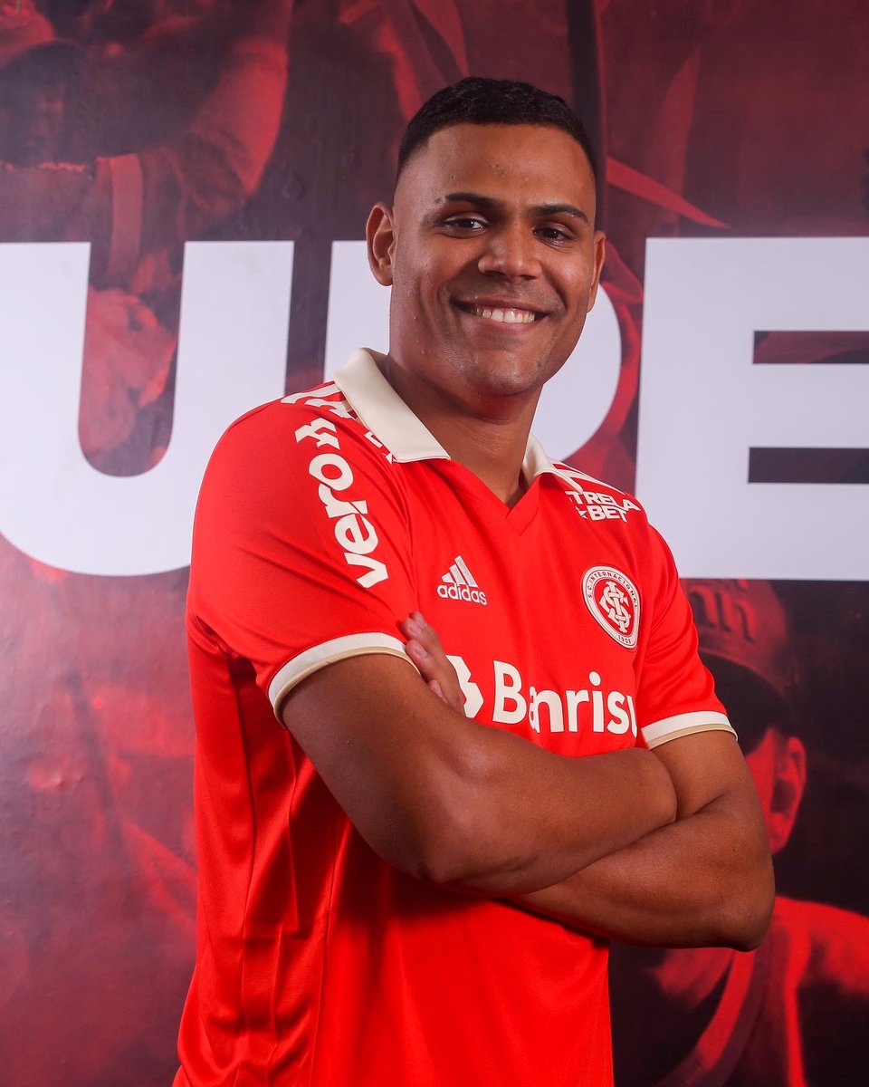 statsinter1909's tweet image. Mikael (23 | CA) na carreira:

⚔️ 96 Partidas (? Titular)
⚽️ 28 Gols 
🏆 Campeonato Sergipano

Seja Bem-Vindo!! @mikaelfelipe99