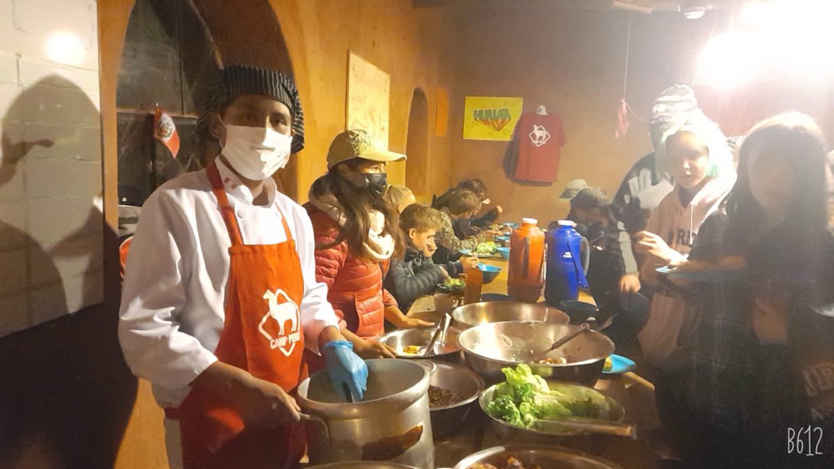 campperu's tweet photo. Big shout out to Ubaldo - our head chef - that prepared: ceviche de trucha, ceviche de mango, papa rellena, lomo saltado, arroz zambito and chicha morada for dinner at #CampMaras for #TeamPuka (please Google all these right now 🤭) @CampsInt https://t.co/dzBec6Doz0