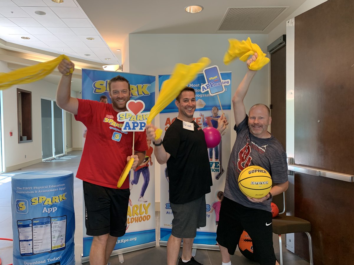 SPARKPhysEd's tweet image. Ending the day with a final hurrah! #SPARKinstitutes2022 High School!
#physed #SPARKapp @GopherSport