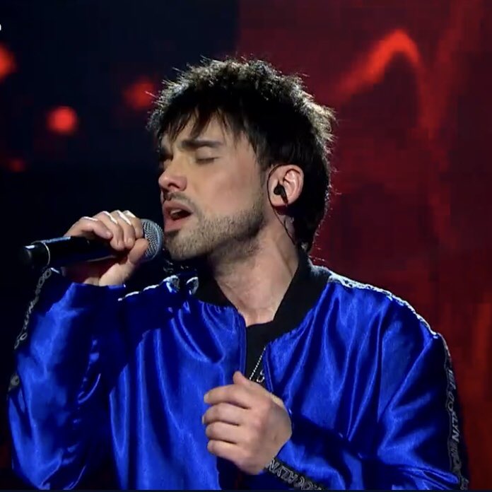 Cantando_Trivia's tweet photo. ¿Cual te gustó más? 

🔁 Martín Abascal 

❤️ Karen Lara

#CantaConmigoAhora https://t.co/IXAuJaEpzJ