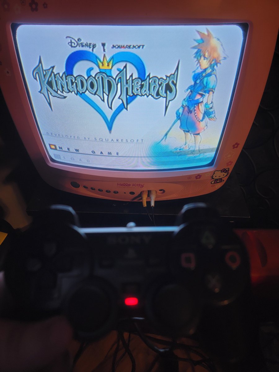 Cotacious's tweet image. Hey girl listen, Jake may have muscles and his life together, but does he have Kingdom Hearts on a Hello Kitty CRT?