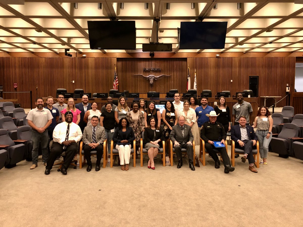 Nebula_One's tweet photo. What an incredible evening! #ThankYou @SteerFW for tapping me to moderate their Keyholders Leadership Session Panel tonight at Fort Worth's City Hall! #SteerFW @NBCDFWCommunity https://t.co/FgPLQZTHAj
