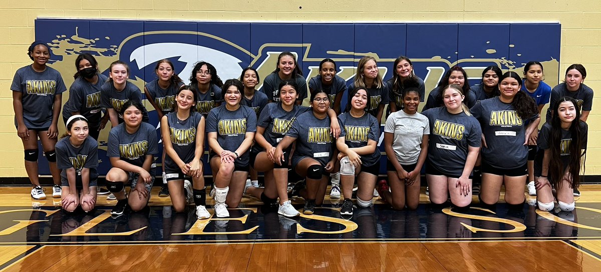 Coach Mandy Thomas (@coach_thomas91) on Twitter photo What a great week for the <a href="/AkinsVolleyball/">Akins Volleyball</a> camp! These young ladies worked extremely hard and we are looking forward to seeing them at tryouts next week! #akinsproud #wingsup <a href="/akinsathletics/">Akins Eagles</a> <a href="/AkinsAISD/">Akins Early College High School</a> What a great week for the <a href="/AkinsVolleyball/">Akins Volleyball</a> camp! These young ladies worked extremely hard and we are looking forward to seeing them at tryouts next week! #akinsproud #wingsup <a href="/akinsathletics/">Akins Eagles</a> <a href="/AkinsAISD/">Akins Early College High School</a>