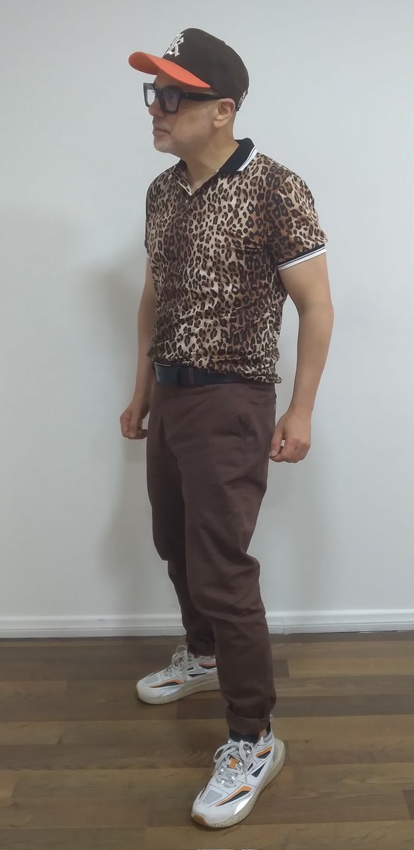 marcostosti1's tweet photo. #stylelife #stylecolors #stylesport #stylemen #styleguys #stylediary #saopaulo #sp #sampa #Brasil #selfieforday #looktrabalho #looktoday #lookcasual #lookdodiabrasil #lookmasculino #lookscool #lookscasuaismodernos #51anos #gayBrasil #gaybrasileiro #gaybr #gaymaduro https://t.co/eKgrAhNvlw