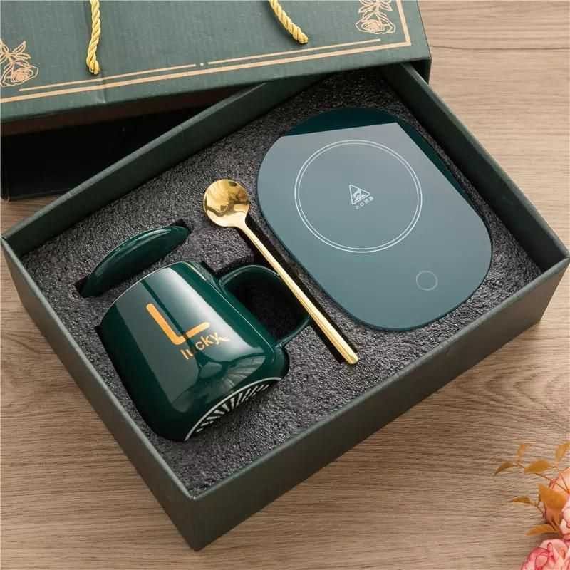 StoreTiza's tweet image. Penghangat + gelas keramik | gelas keramik listrik 
Kemasan nya mewah banget 😍
Dari harga Rp165,000 jadi Rp67,000 saja 😱😱😱

Beli disini ⬇️
shope.ee/2fYKvqUeLQ
#zonajajan #shopeeaffiliate #racunshopee #princewilliamaffair