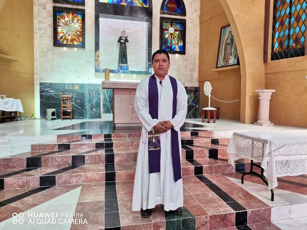 Oremos por la pronta recuperación del Padre Felipe Vélez Jiménez. COMUNICADO DE PRENSA.

CODIPAC/02/2022

28 de julio de 2022.

Nos duele profundamente la sangre que se ha derramado… Nos interpela el dolor y la angustia, la incertidumbre y el miedo de

bit.ly/3bgwepu