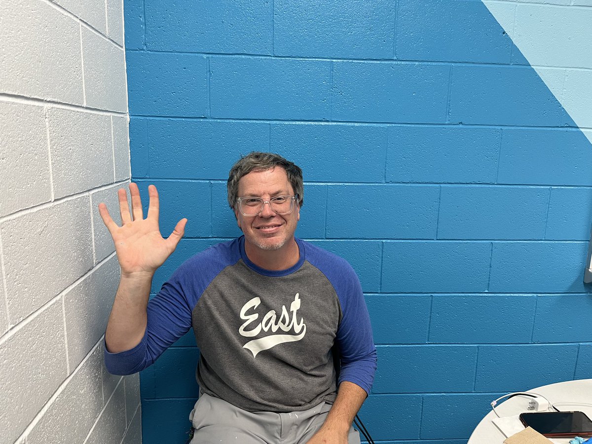 PVMSEast's tweet photo. After 18 years at East it’s time to say goodbye.  Looking forward to making new memories at the high school! https://t.co/QTwNpkpzbc