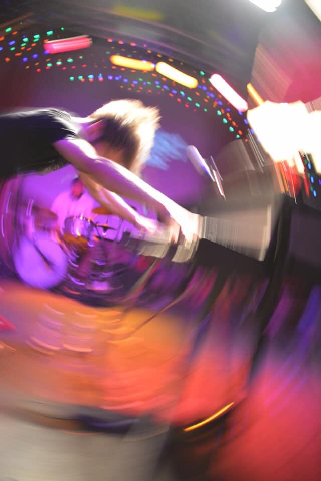 🙌🏼🎸 They are playing our new song on <a href="/TheSummitFM/">The Summit FM</a> today on the 3:30pm show! Tune in at thesummit.fm to hear our take on AC/DC’s “It’s a Long Way to the Top (If You Wanna Rock ‘n’ Roll)”
📸: Awkphotographer
#acdccover #themodernelectric