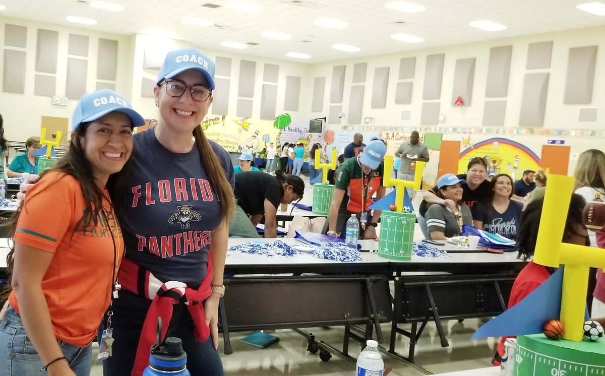 DavidLawrenceK8's tweet photo. Kickoff to a great year #TeamDolphins #BringYourAGame #champions #OurteachersRock @DavidLawrenceK8 @MDCPSNorth https://t.co/KMJ1wyrDyL