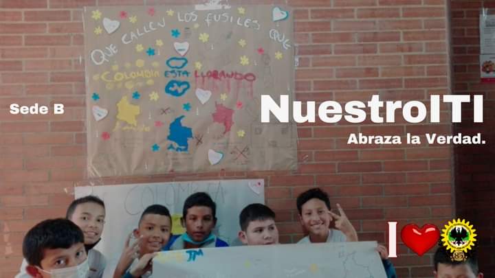 itifjdecaldas's tweet photo. Nuestra SEDE B contribuye a la paz con hermosas carteleras, aprendiendo de un legado de verdad y aprendizaje. Nuestros estudiantes de primaria aprenden a marcar la diferencia.
#miescuelaabrazalaverdad
 #legadoenlaescuela 
#festivalverdadypaz 
#escuelaverdadynorepeticion https://t.co/C08hszRucb