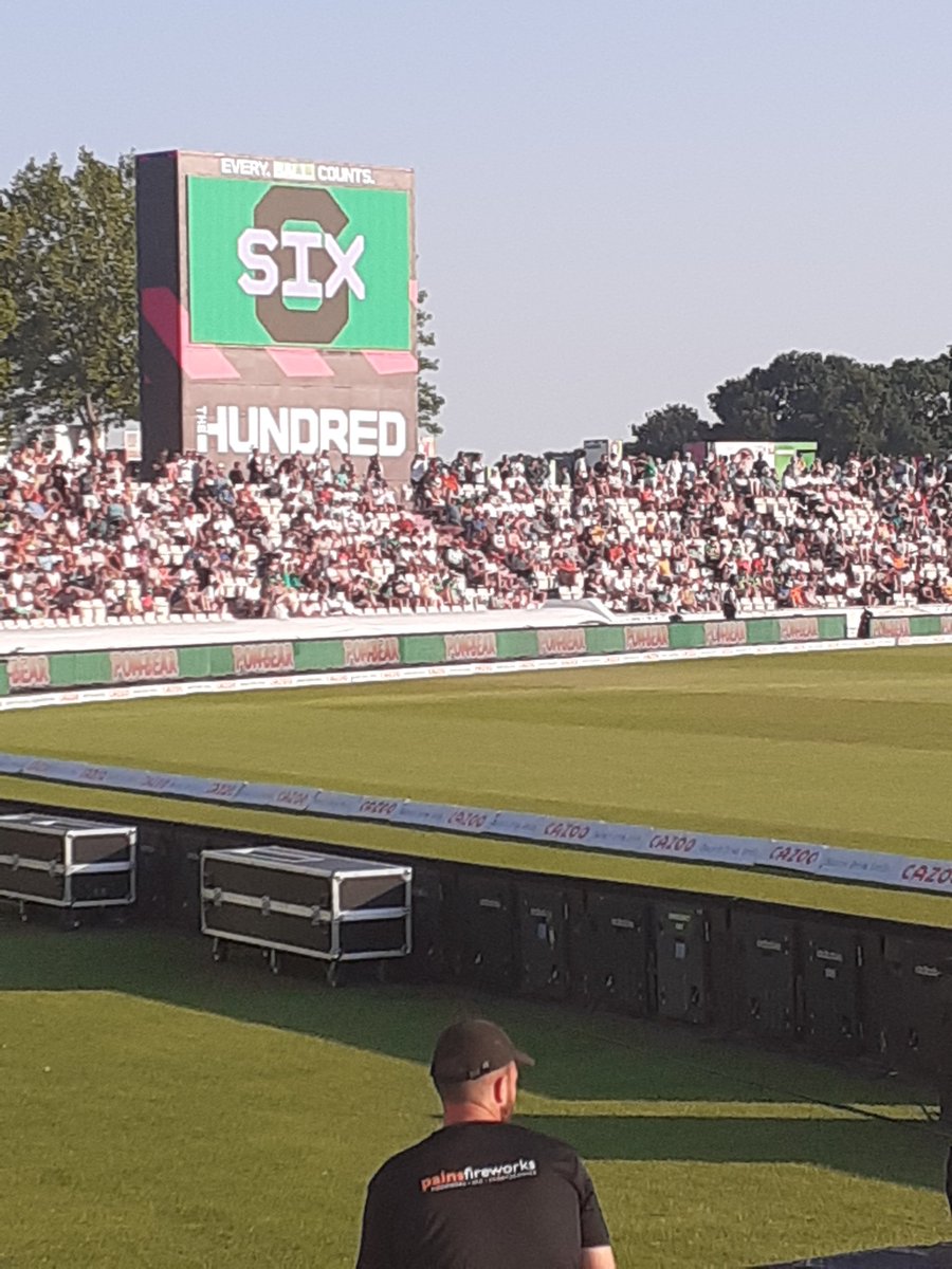 More cricket related #mathsonholiday <a href="/NCETM/">NCETM</a> <a href="/thehundred/">The Hundred</a> A new record 97 runs for Beth Mooney Every.Ball Counts.