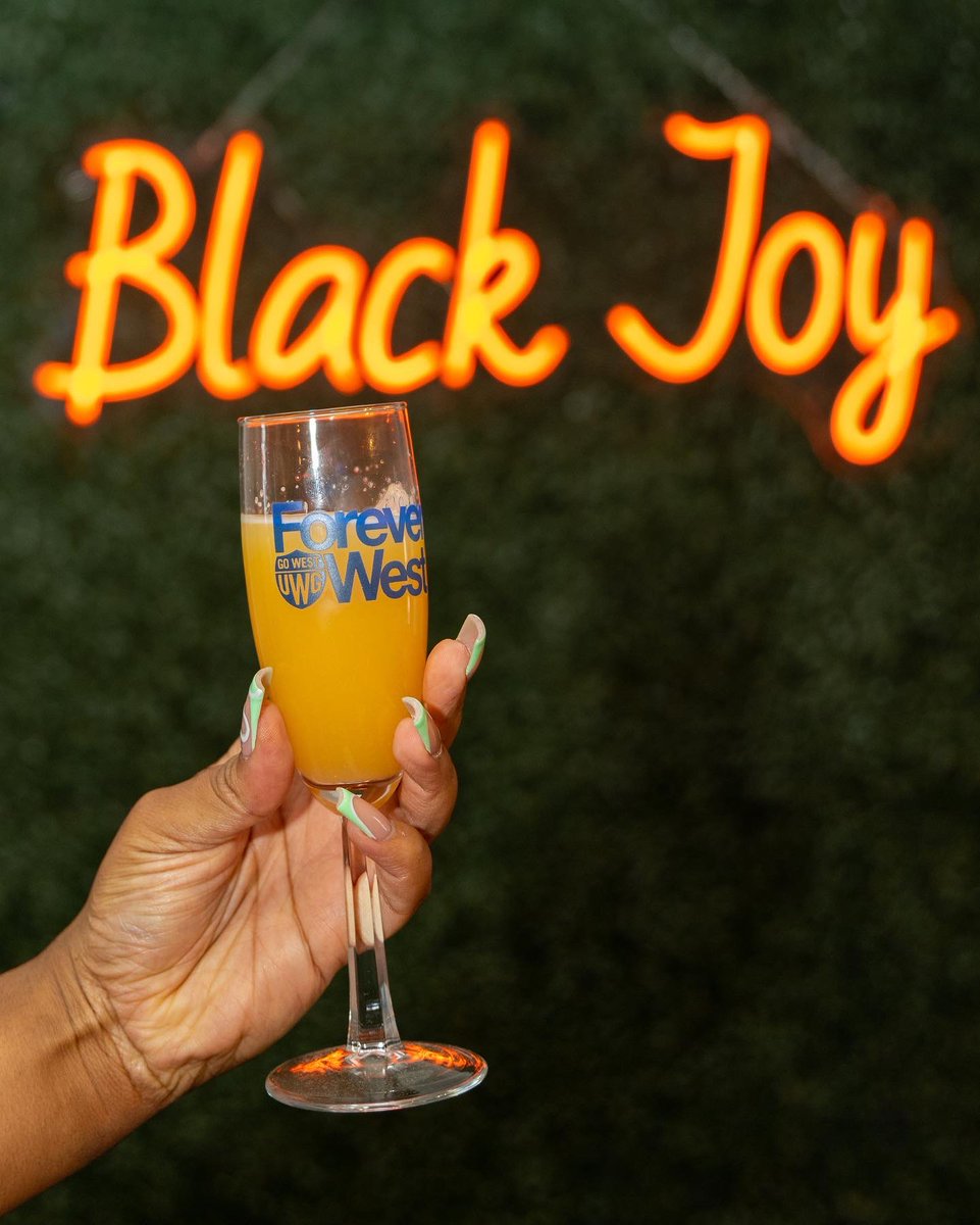UwgBlackAlum_'s tweet photo. It’s giving black joy 🧡 Flashback Friday to the Black and Bougie Black Student Scholarship Brunch https://t.co/zMpNT7d92D