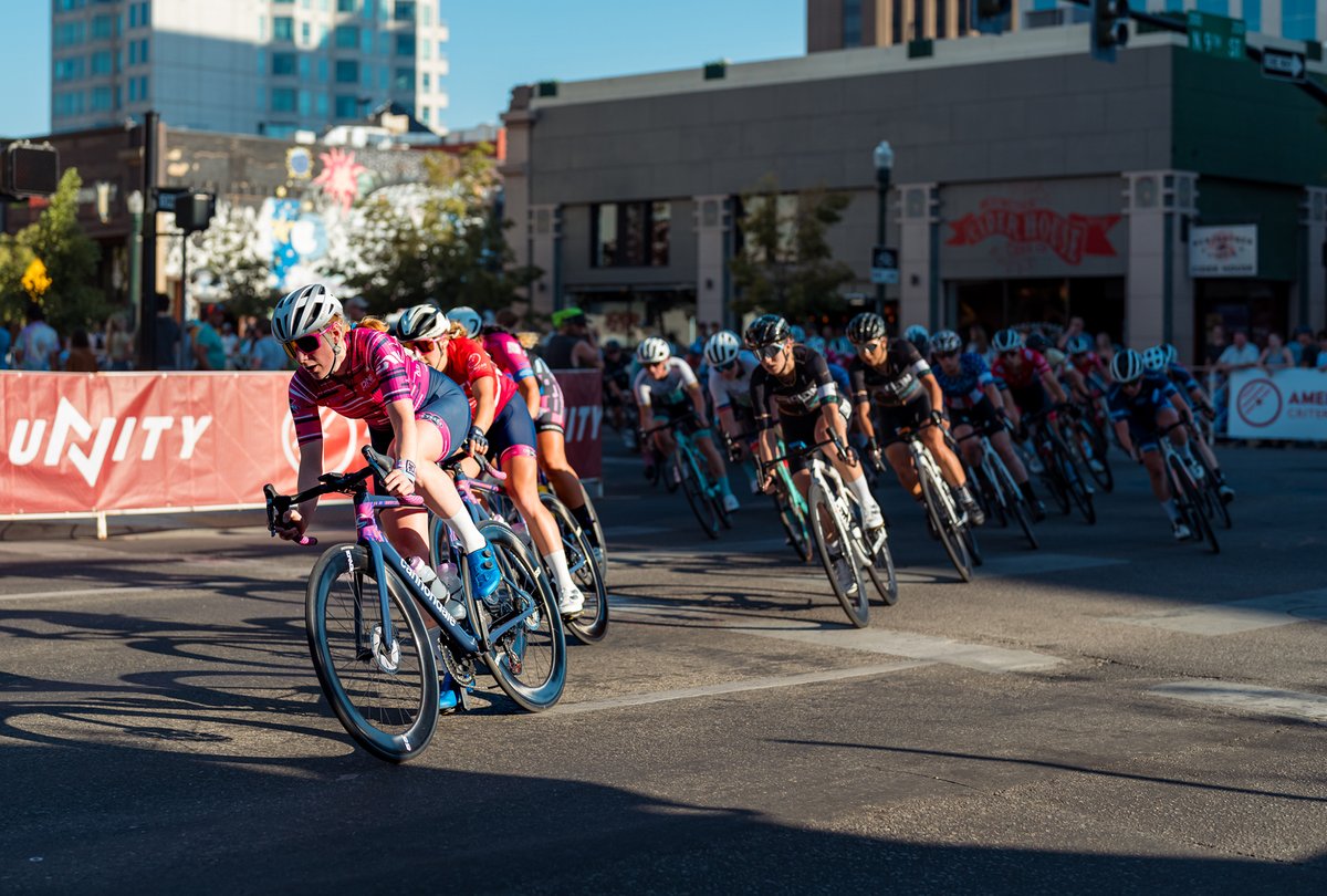 Becuase we are SO gosh darn excited for the return of crit racing for the Portland Criterium we are putting up $20 for the winner of EVERY LAP during the Women's Pro 1/2/3 race! 
Let's go ladies! Get yourselves reg'd and get ready to race! portlandcriterium.com
Pic: dcmediahaus