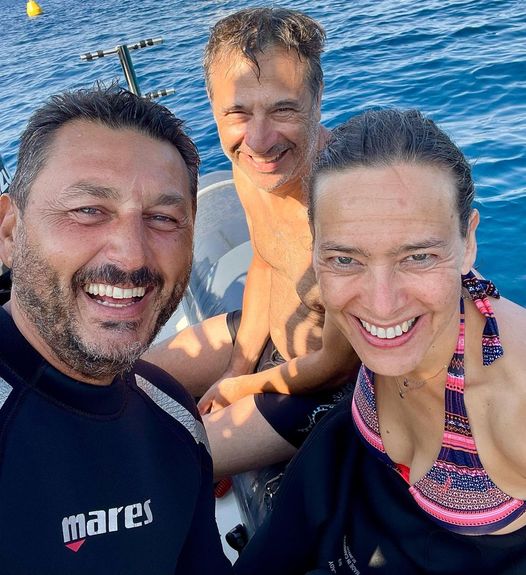 Smile & Dive 

#scubadiving #scubajunkies #underwaterpics #divingphoto #scubadiverlife #marineconservation #scuba #freediver