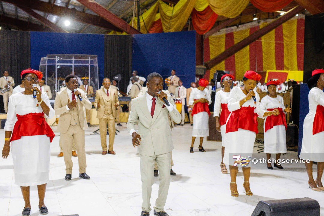 rccghq's tweet image. The National Praise Team @Rccgpraiseteam1 kicked us off with songs of praise and worship! 

Day 5
Holy Ghost Service 
#RCCGConvention 
#RCCG70 
#PerfectJubilee