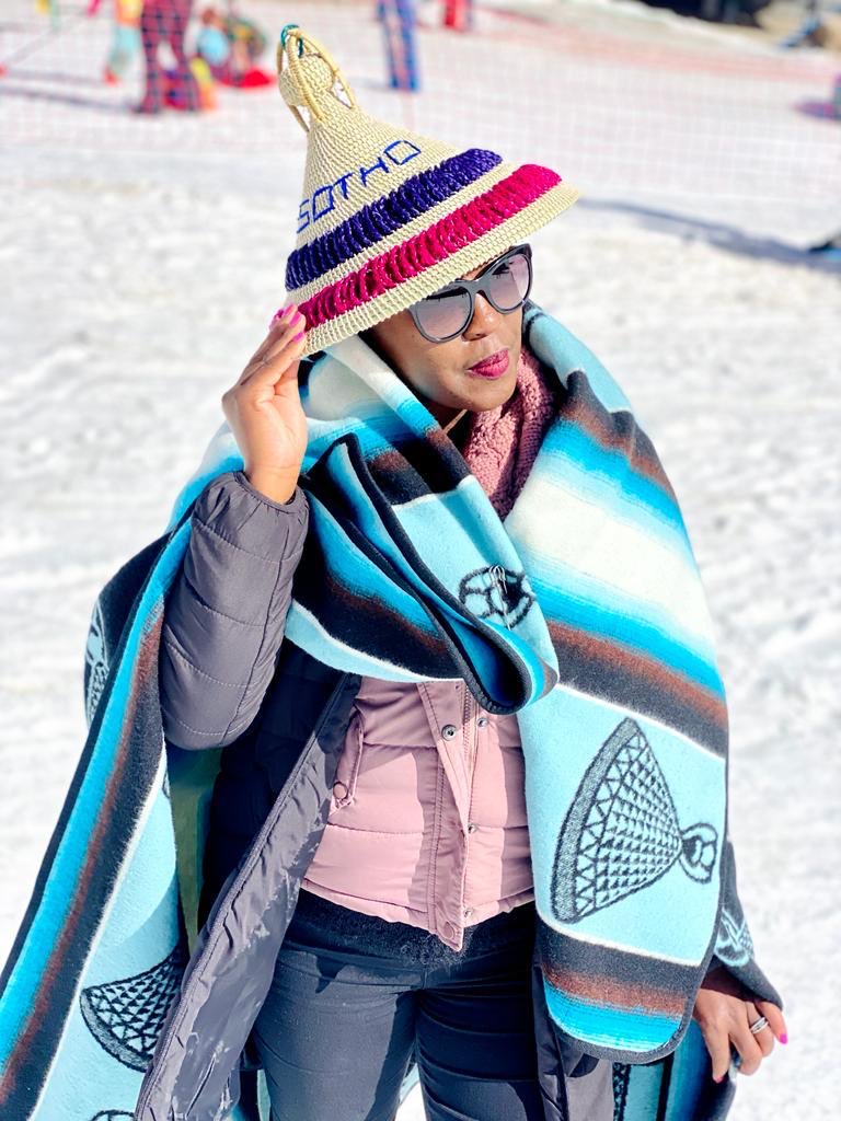 Motlatsi_RC's tweet photo. The Blanket
The hat
The snow
#Lstweeter
π±πΈπ±πΈπ±πΈπ±πΈ
#visitlesotho https://t.co/TyPEkbSah9