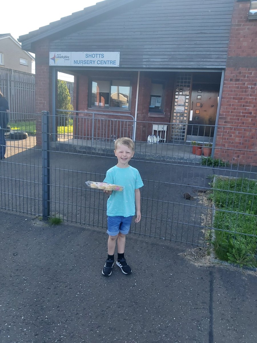 J's first ever day at nursery and his last ever day 😭😭. Off to big school next week for my boy and he is so excited to see old friends. You got this buddy ❤❤ <a href="/HolytownNC/">Holytown Nursery Class</a> <a href="/CentreShotts/">Shotts Family Learning Centre</a> <a href="/HolytownPS/">Holytown PS & NC</a>