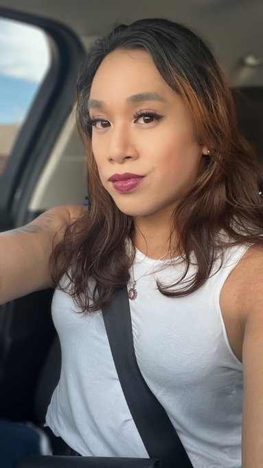 Huh I had two different guys randomly told me I was beautiful while I was running errands today. https://t<a href="/tag/bikini"class="tags"><span>#bikini</span></a><a href="/tag/trans"class="tags"><span>#trans</span></a>