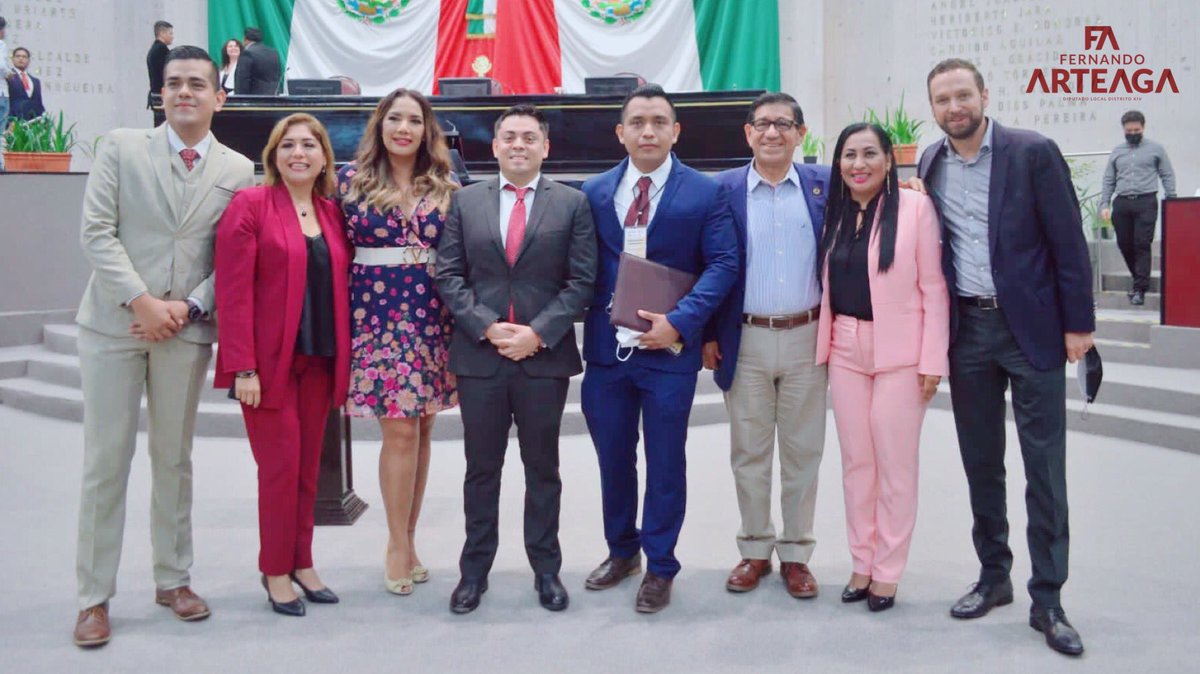 ArteagaAponteMX's tweet photo. Esta generación de jóvenes se va a convertir en la generación de la transformación de #México.
¡Mis mejores deseos de éxito en el desarrollo de las actividades del XVII Parlamento de la Juventud 2022!
#CompromisoPermanente con #Veracruz.
@lopezobrador_ @CuitlahuacGJ https://t.co/Fdr7dB5WPO