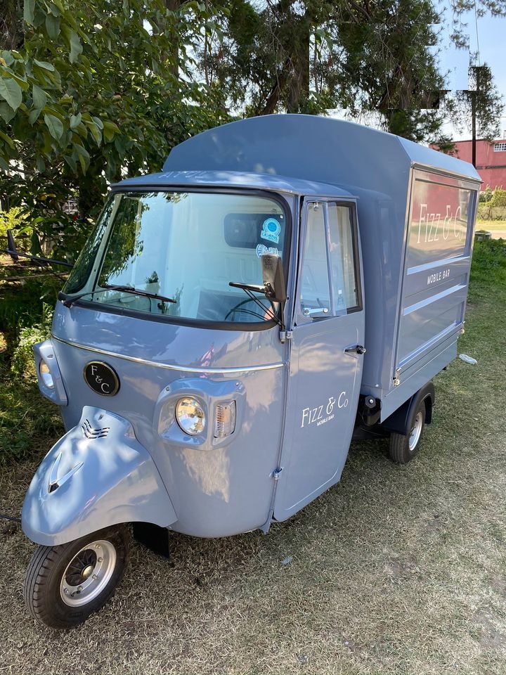 Motocarro Piaggio Mx tweet media