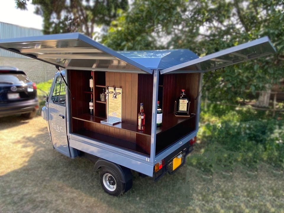 Motocarro Piaggio Mx tweet media