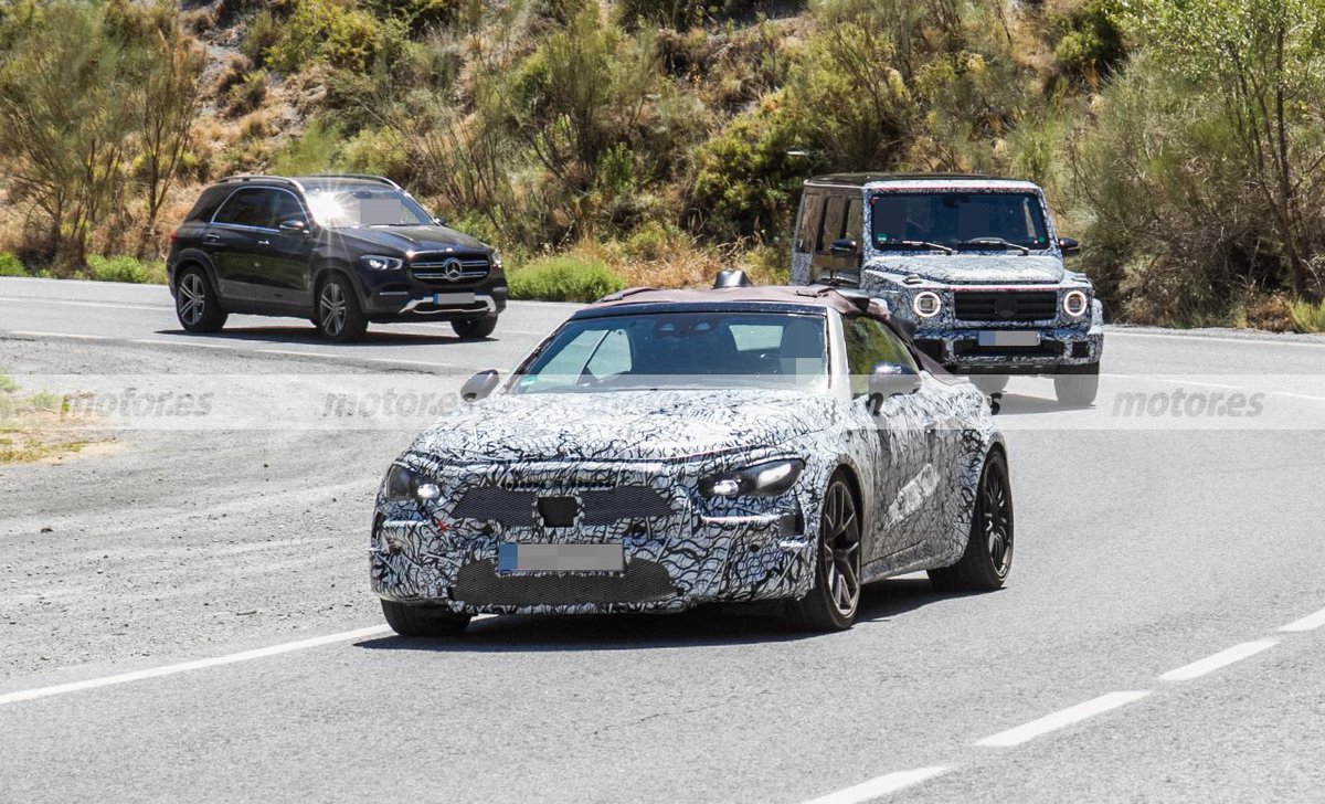 motorpuntoes's tweet photo. #Coches | El futuro Mercedes-AMG CLE Cabrio traslada sus pruebas al caluroso sur de Europa
https://t.co/vMMf616wn5
#Cabrios @MBenzEspana #Mercedes #AMG #MercedesCLE #AMGCLE #Fotosespia #Spyshots https://t.co/1asQh97Pyi