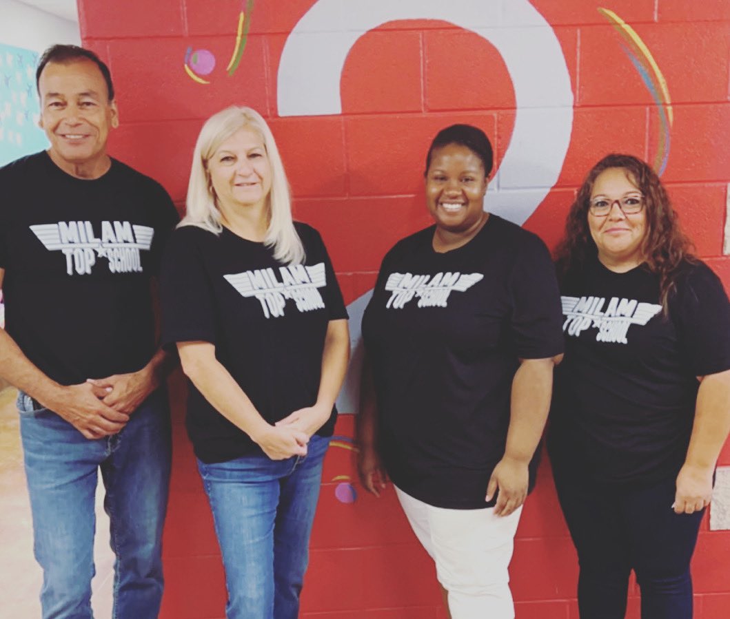 MilamMagnet's tweet photo. Our 2nd Grade Team is ALL IN for our Mission to the TOP!! #wehavecallnames #OurMissionToTheTop #ALLin #LetsGoTeam #TeamMilam ✈️ https://t.co/wUSjizDFZu