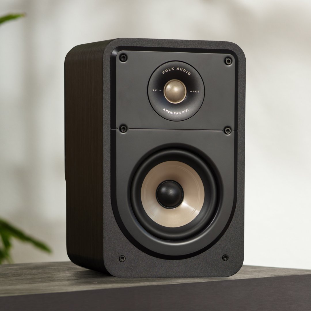 polkaudio's tweet photo. “I think they are wonderful… this may be the best speaker in its price range.”
 -Cheap Audio Man

Watch “Is Polk Audiophile? Polk Speaker Review Signature Elite ES15”  https://t.co/I1nHKxNoxo

#polkaudio #signatureelite #surroundsound #hifiaudio #soundsytem #dolbyatmos #dtsx https://t.co/pXbKxrzOQY