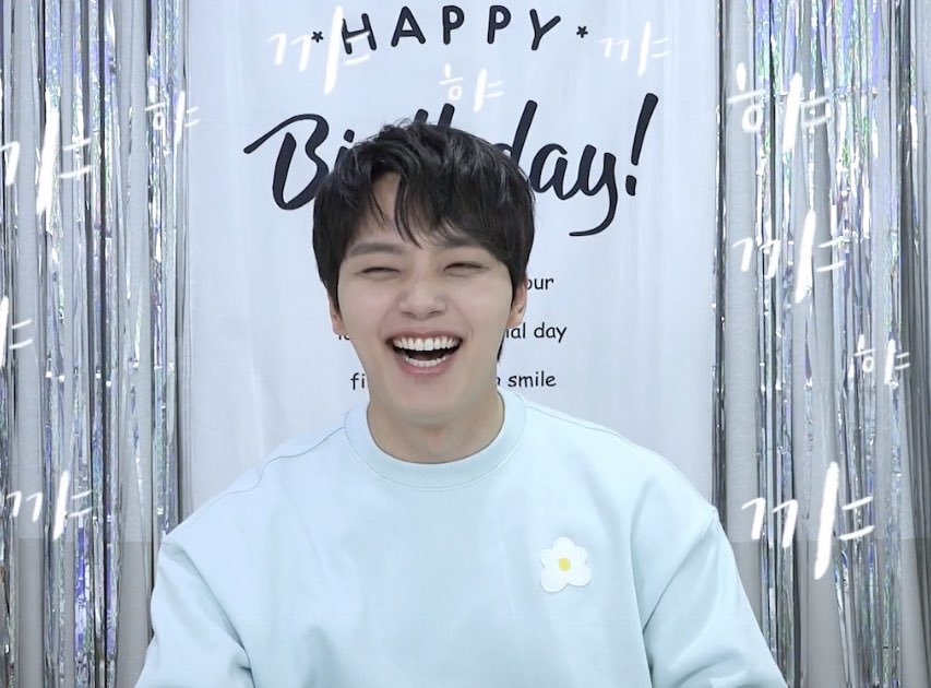 circulate9oo's tweet photo. Happy birthday, Jingoo!!!🥳🎉🎊 May you continue to achieve all your dreams in life and may your days be always filled with love and laughter! Enjoy your day❤️

#HappyJINGOOday #HappyYJGday
#해피진구데이 #여진구생일축하해 #yeojingoo #여진구 https://t.co/EGqXDCtA4o