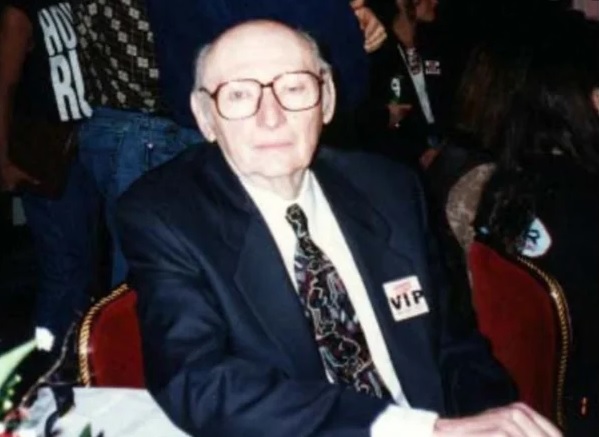 RIP Ben Stern. You told us morons not to be stupid, and to "shut up! sit down!" for decades. We never listened and never will. We speak your name. Rest easy.
