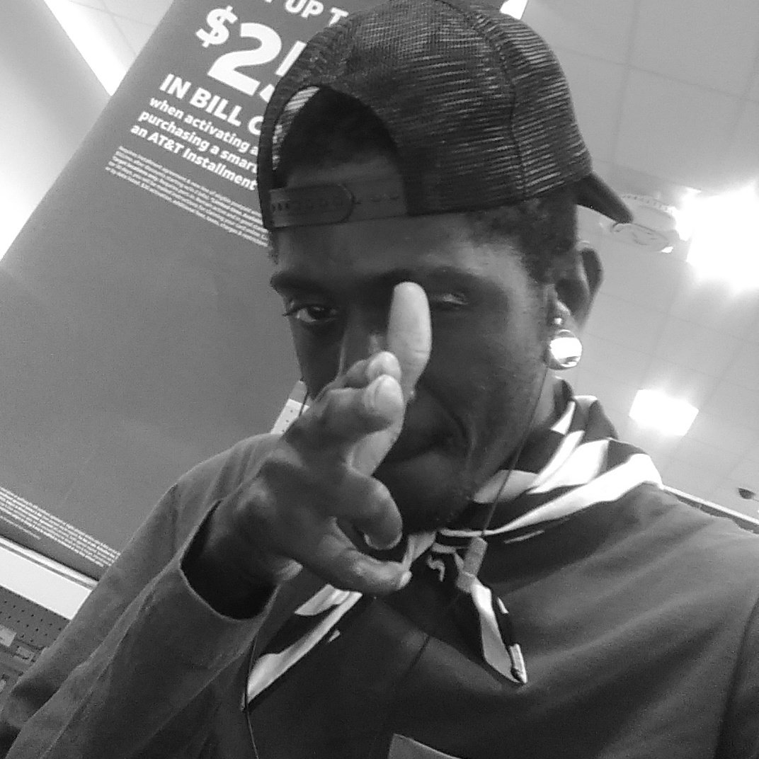 USOP_UNTOLD's tweet photo. 📷 @ShotByValu6 
#blackArtist #blackART #FRANCESKOART #BehindTheScenes #workinprogress #STAYproductive #authentic #artLIFE #BLACKmanga #blackANIME #usop #USOPuntoldstories #Art #Artist #shotbyvalu https://t.co/FgGvMoWjAJ