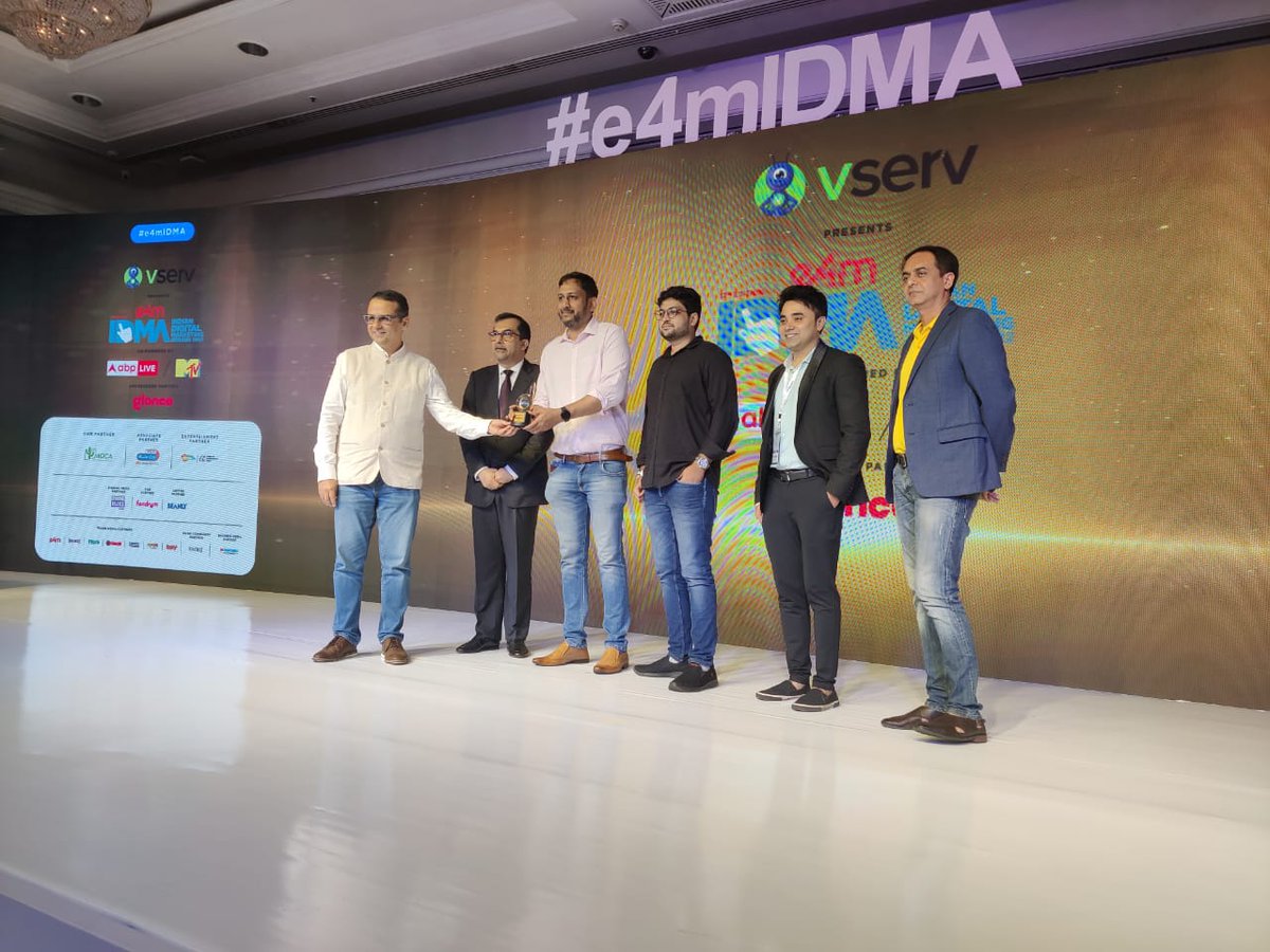 e4mevents's tweet photo. A huge Shoutout to Domino’s Pizza and Hiveminds BEST PPC on winning Gold at #e4mIDMA  @dominos     @HivemindLtd    @mgrover85 https://t.co/vKHah4eiPd