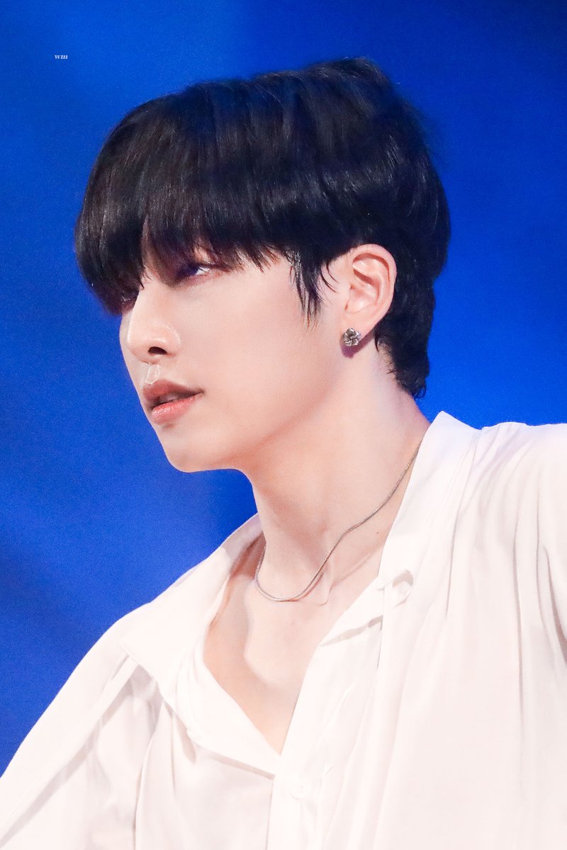 220812 8월의 크리스마스

🐍🐍🐍

#원어스 #서호 #ONEUS #SEOHO