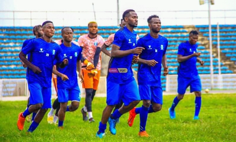hotjist's tweet photo. NPFL 2023: 3SC RETAINS 18 PLAYERS FROM LAST SEASON SQUAD
https://t.co/FcUKxbS62p
#Hotjist #NPFL #3SC #Oluyolewariors #ShhotingStars #Ibadan
#AqBrymo
#AmySteele
#FestivalofMiracles
Wike
International Youth Day https://t.co/QTL6w6I8Vg