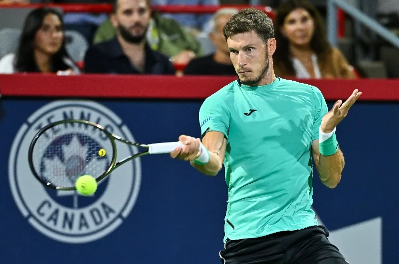 Slice_TennisFr's tweet photo. Programme Montréal - Partie basse 🌙

A partir de 0h30 :
🇬🇧 Evans - Paul 🇺🇸

Suivi de :
🇪🇸 Carreno Busta - Draper🇺🇸

Une partie beaucoup plus ouverte où Pablo Carreno Busta, tombeur de Berrettini, Rune et Sinner fait office de grand favori 🔥 #NBO22 https://t.co/0ovrHrVrAl