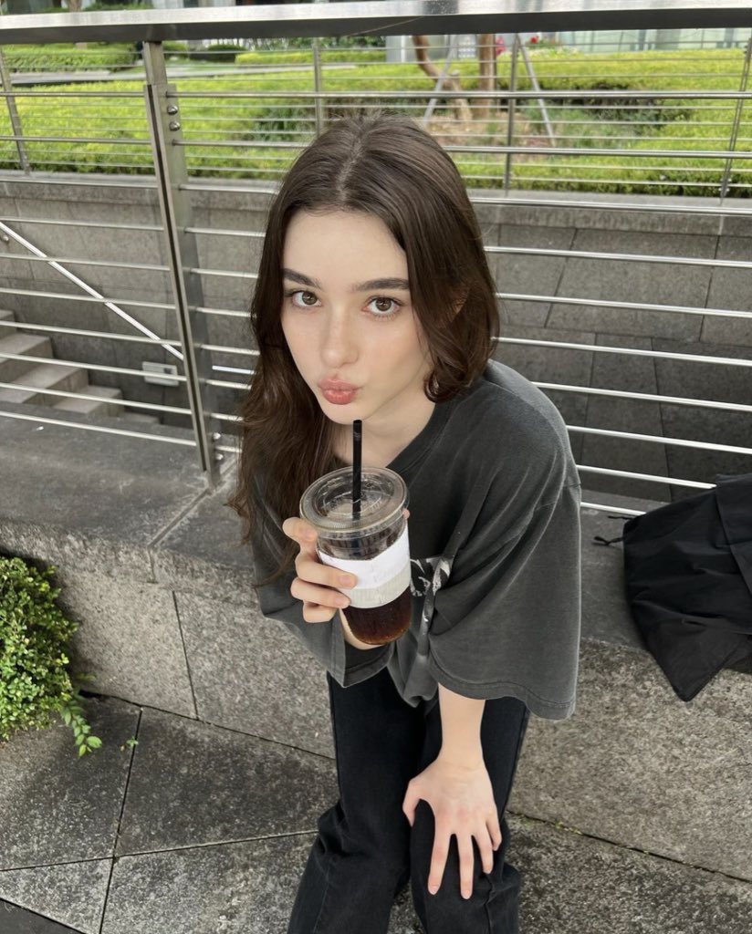 manielle's tweet photo. living a lovely life is simple; all you need to do is pursue your passions and spend time with those you love. it has been a really warm summer. there was a sense in which calmed me as its rays pierced my skin. i’d love to filled my mind with icy, so, one iced americano please? https://t.co/lb1VwbxlB8