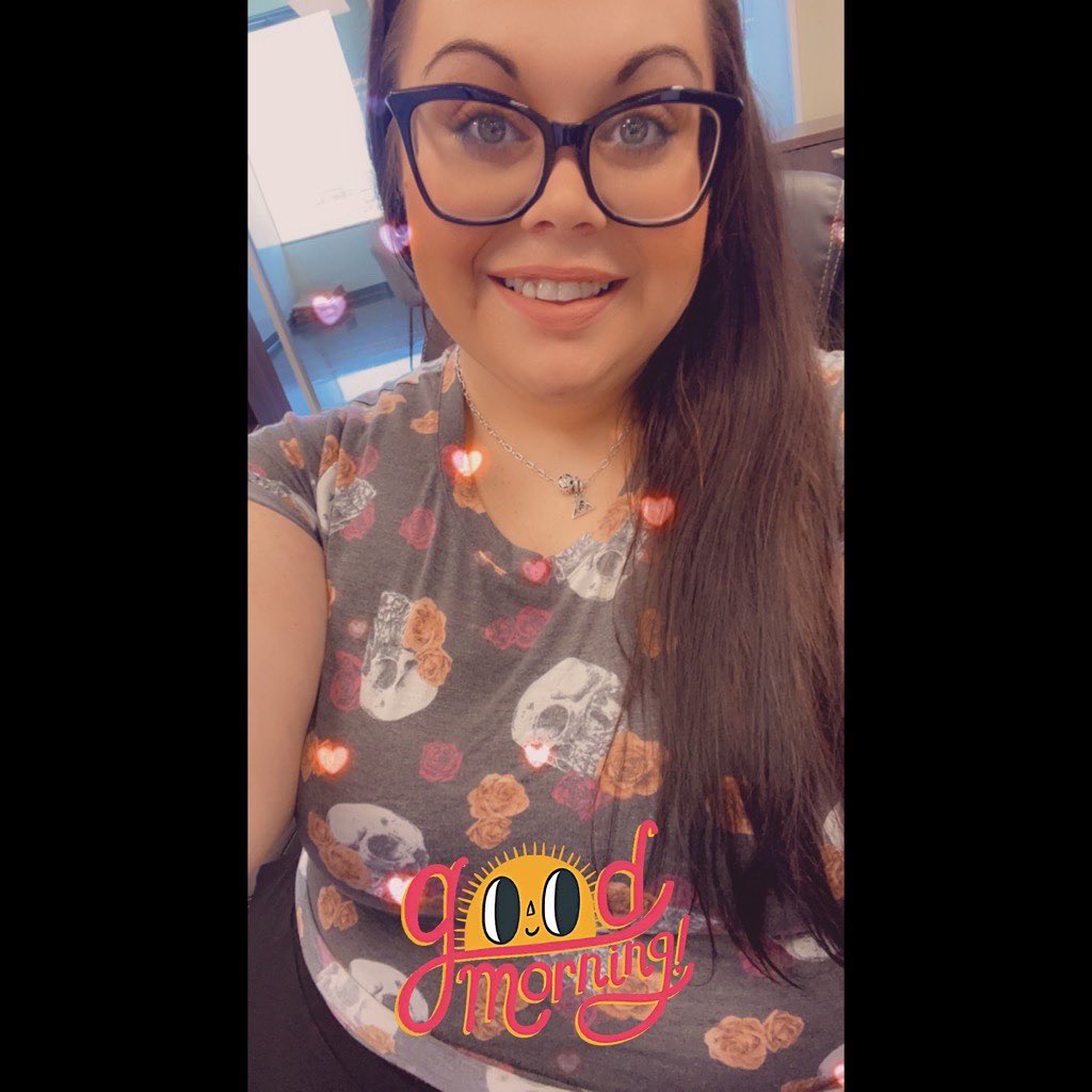 SunnySummers18's tweet photo. It’s Friday, I’m in love 🖤
#plussizefashion #plussize #plussizemodel #plussizebeauty #plussizelife #fatgirl #fatgirlflow #fatgirlfashion #fatgirlsummer #fatgirlroyalty #fatgirlmagic #happyfatgirl #thick #thickthighssavelives #bodypositive #bodypositivity #bopo #bodypos https://t.co/wGmx0Eac8N