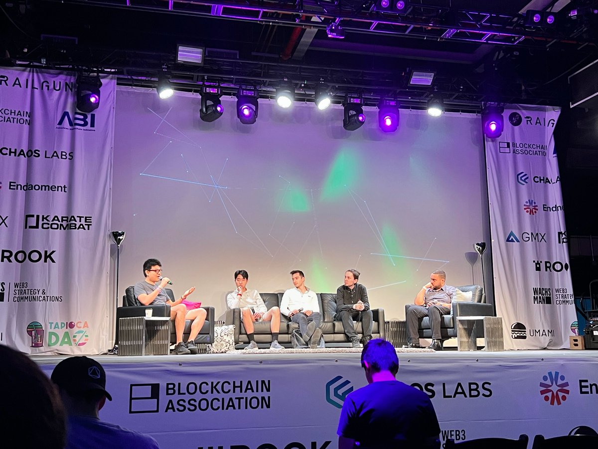 UX Chain 🌊 tweet media