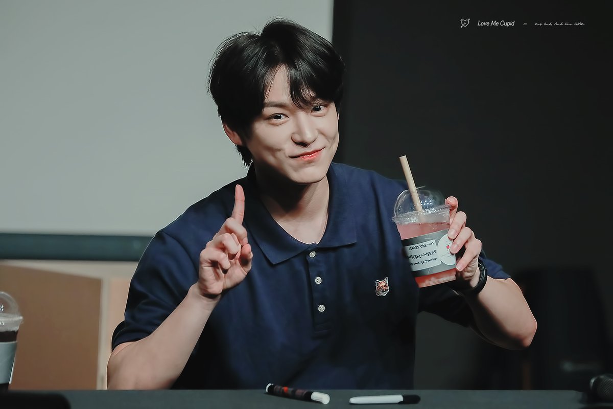 LoveMeCupid's tweet photo. 220717 와이글로벌 팬사인회 HQ

귀여워 흑흑 ㅠㅠㅠㅠㅠㅠㅠㅠㅠㅠㅠㅠㅠㅠㅠㅠㅠㅠㅠㅠㅠㅠㅠㅠㅠㅠㅠ흑

#VICTON  #HEOCHAN 
#빅톤 #허찬 #찬 https://t.co/X3IjjKsfeB