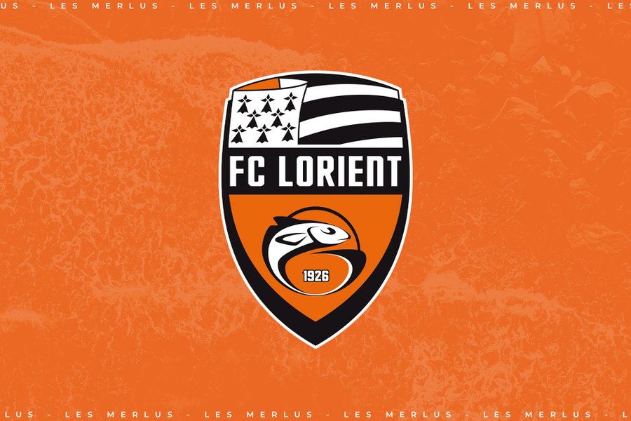 Pronostic Lorient Lyon Ligue 1 : le match Lorient-Lyon reporté en raison de l'état «désastreux» de  la pelouse du Moustoir, l'OL griffe les Merlus