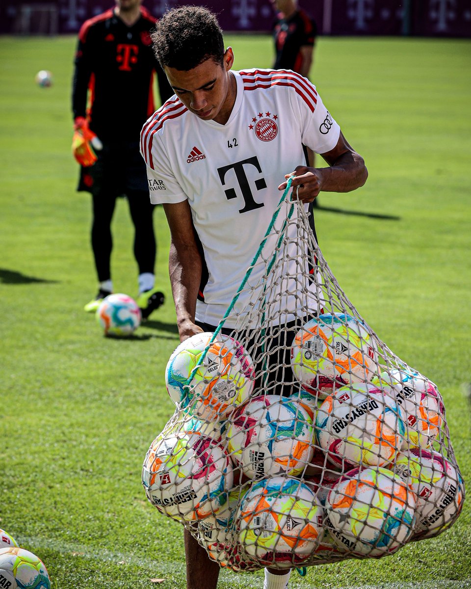 Jamal Musiala is so humble 🙏