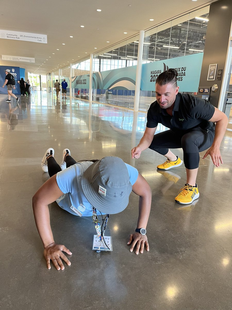 TimCMF's tweet photo. Get a swag from us with push-ups, jokes, party trick, or a photo with us #sage #canadagames https://t.co/VqEXTG5viJ