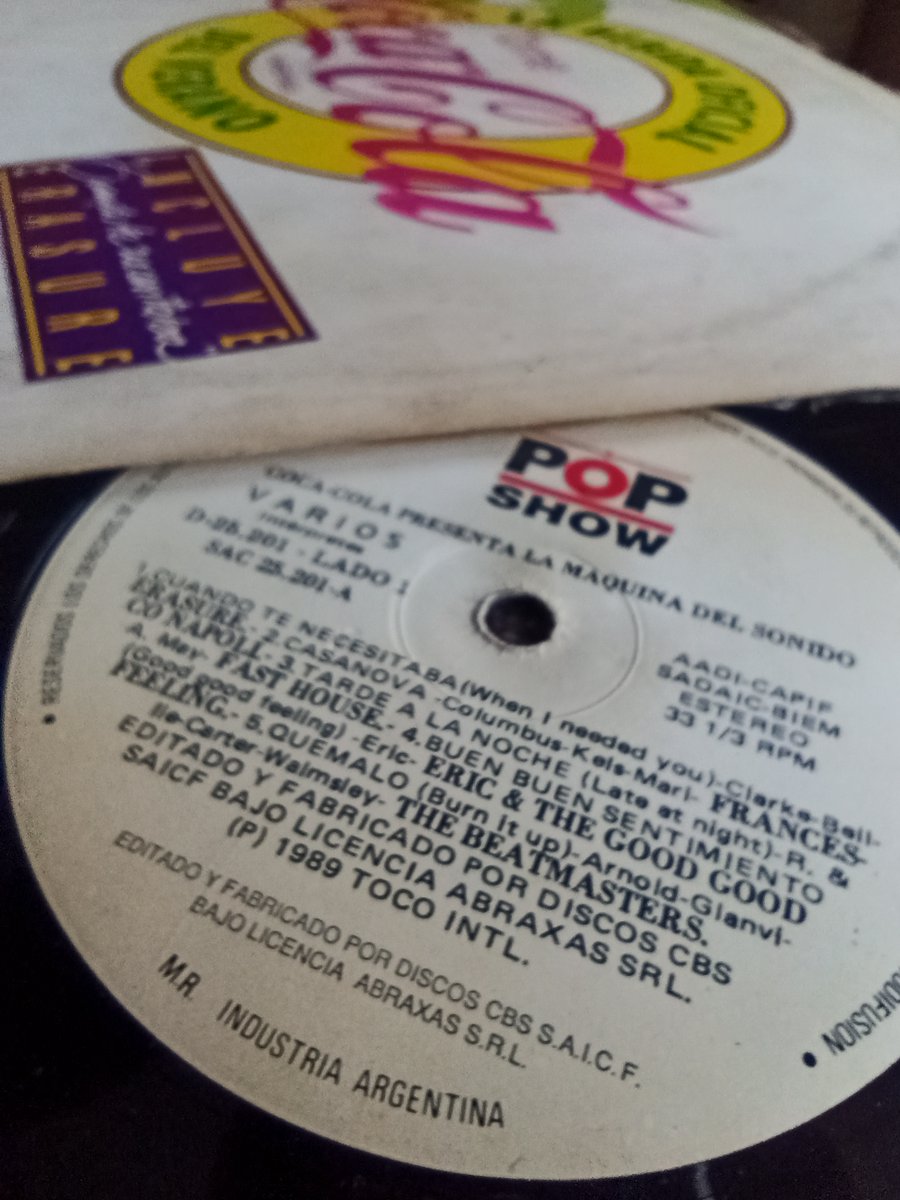 RadioenPapel's tweet photo. En el #díainternacionaldelvinilo nos sumamos a la celebración subiendo el volumen a un clásico. Vos, cuál estás escuchando?

📻Radio "Z95" 95.1 FM
🎧"Vinilo Coca Cola Presenta: La Máquina del Sonido"
🎙@bbsanzo 
🔎Compilación, 1989.

#archivoradial #101AñosDeRadio #vinilos #z95 https://t.co/sl61Po2nSJ