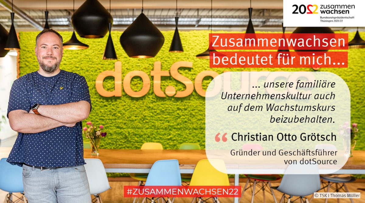 tde_bremen_26's tweet photo. Die Startup-Szene in #Jena ist bunt. Wo Carl Zeiss und Ernst Abbe vor mehr als 100 Jahren die Optikindustrie revolutionierten, entstehen heute innovative Ideen. Beispiel für ein erfolgreiches Start-up, welches als Team zusammen gewachsen ist, heißt #dotSource.📲#zusammenwachsen22 https://t.co/AqxXooqSpF