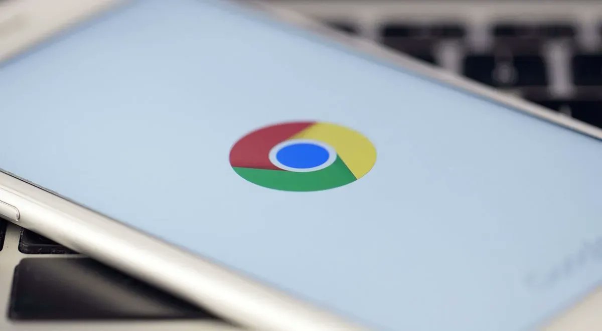 Our weekly Shared insights💡: Google delays phasing out ad cookies on chrome until 2024. Read more on > bloom.bg/3A6rU4H 

#Google #Cookies #ad #insights