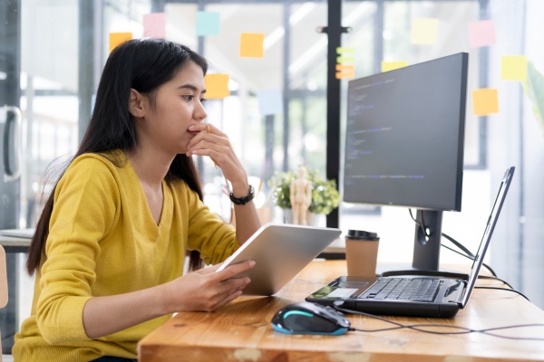 TheDXReport's tweet photo. Superblocks (@superblocks)  secures $37M to help companies build and maintain internal apps – TechCrunch https://t.co/DzVvmYGqRR #ExTechNews #LowCode #DeveloperExperience https://t.co/YaPoi2LVyi