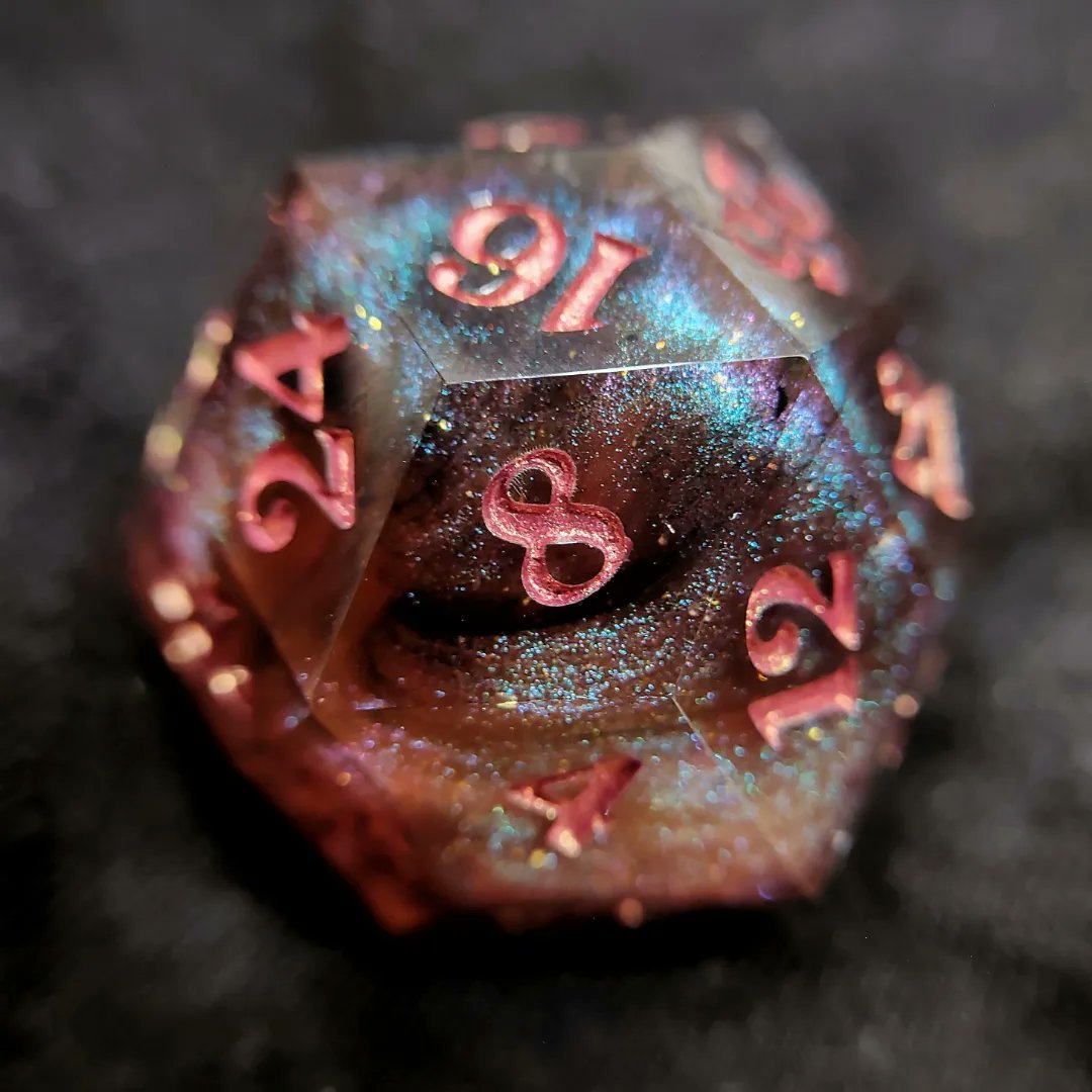 242_dice's tweet photo. More d30 goodness! This one came out really cool; the colourshift is so fun to look at π Even the numbers are colourshifting π What should I name this one? π€
Available August 27th @ 5pm EST!
#242dice #handmadedice #rpgdice #dice #d30 #dcc #dccdice #colourshift #colorshift https://t.co/rwQ3cRaws9
