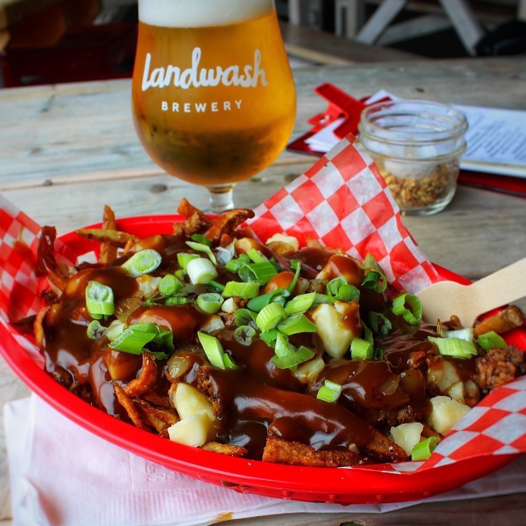 SaucyMouthTruck's tweet photo. #TGIFryday and thank ‘eff for that!🍟♥️
We’re so pumped for the weekend that we decided to open this Sunday from 1-7pm! Yeah that’s right, @LandwashBrewery is the newest Sunday Funday spot otg!!🍺🍔😋
ORDER ONLINE / OPEN 4-9
#FoodToFillYourFace
https://t.co/KaEOHmdmj4 https://t.co/AYAl5U6gWe
